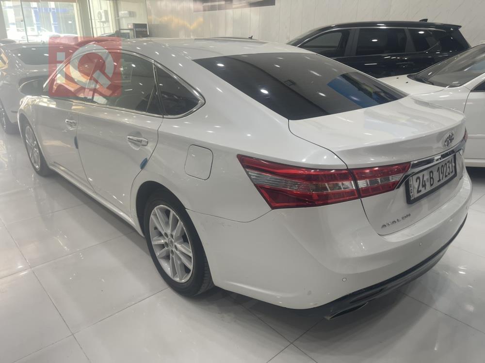 Toyota Avalon